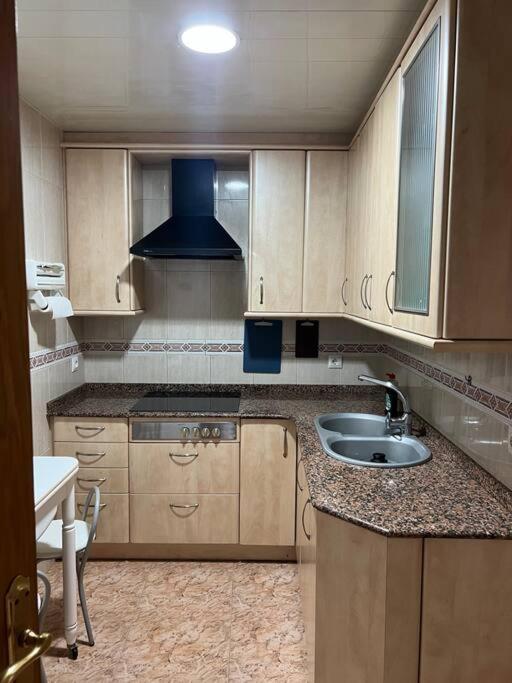 Piso Ideal Para Una Familia Ubicado Cerca Del Mar Blanes Bagian luar foto