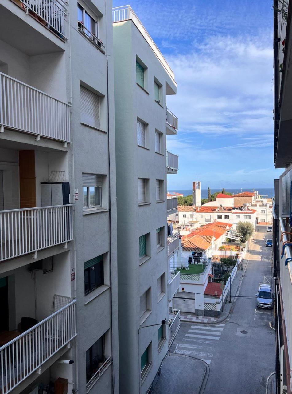 Piso Ideal Para Una Familia Ubicado Cerca Del Mar Blanes Bagian luar foto